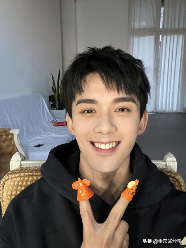 《仙劍6》新動態，兩位編劇共同關注了3位演員，顏值都很高