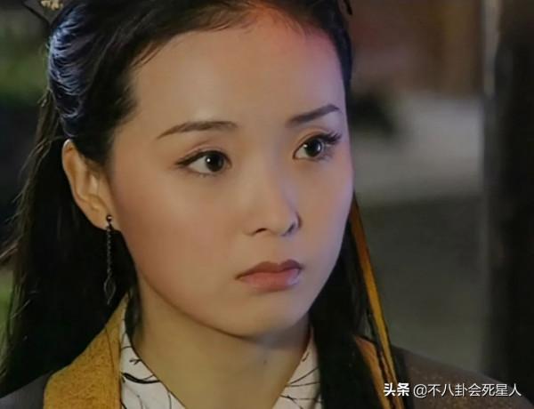 凸嘴塌鼻小眼睛卻堅決不整容，這10位女星依舊美得傾國傾城