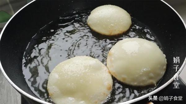 糯米別隻會包粽子了，教你做油餅子卷糕，軟糯香甜，比粽子還香