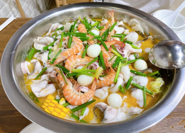 「阿站長開車」開溜背轎跑暢遊廈門，美景需要配靚車——寶馬 425i