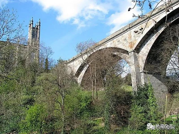 「海外橋訊」克羅埃西亞佩列沙茨大橋完工在即、迪拜無限橋開通