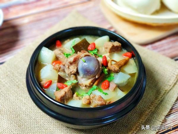 明日冬至，別忘了給家人吃“4紅”，順應節氣，驅寒暖身不怕冷