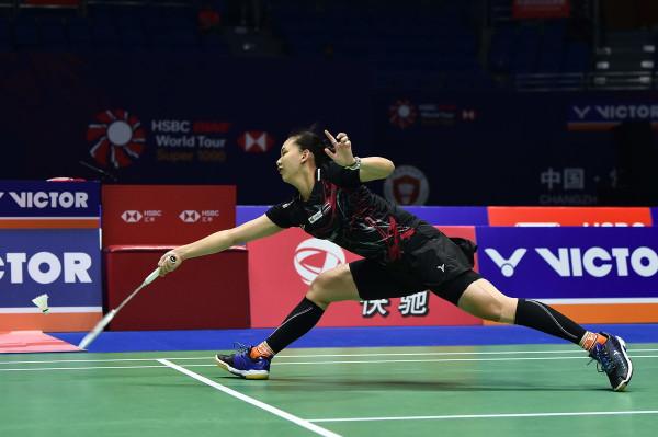 羽毛球四種進攻戰術:平高球組織、吊劈組織、殺劈組織、控網組織 羽毛球四種進攻戰術:平高球組織、吊劈組織、殺劈組織、控網組織