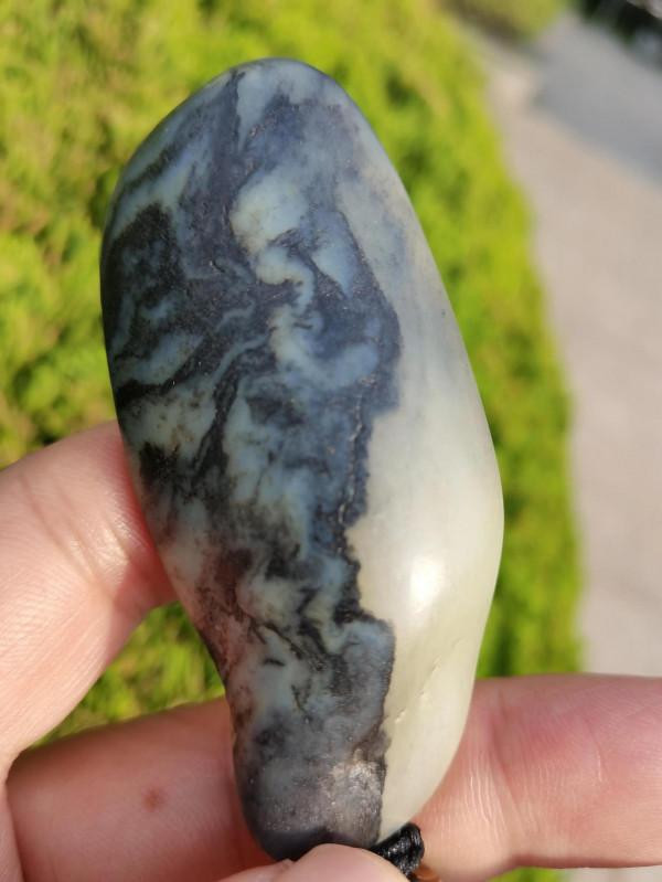 越來越喜歡盤玩的和田青花籽玉