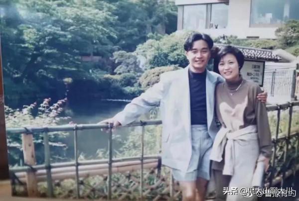 張國榮三十年前的穿搭，他一定是香港最潮的明星吧