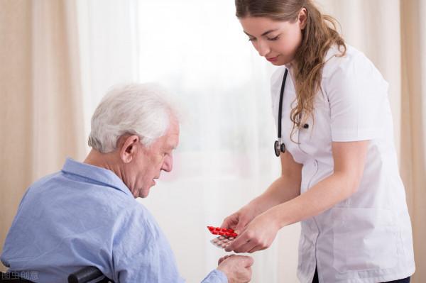 6種疾病無法根治，能控制就不錯了？醫生提醒：別被偏方騙了