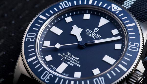 領潛型FXD腕錶的另一面 領潛型FXD腕錶的另一面