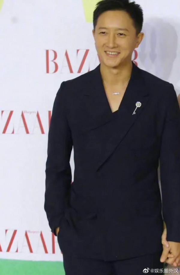 芭莎慈善夜:楊冪,宋茜,baby,陳偉霆,楊洋,朱一龍,周深 芭莎慈善夜:楊冪,宋茜,baby,陳偉霆,楊洋,朱一龍,周深