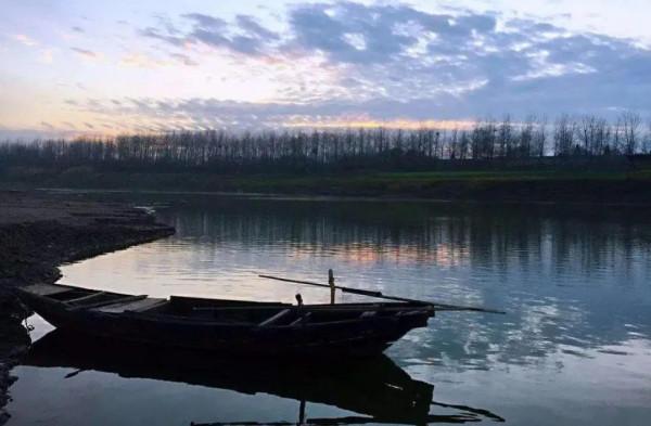 來日不方長,未來不可期,此刻,才是最重要的存在 來日不方長,未來不可期,此刻,才是最重要的存在