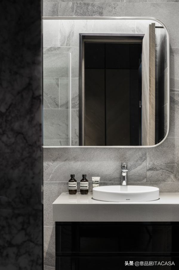 Minotti、B&amp;B、LEMA | 別樣朦朧淡雅，靜美詩意奢尚