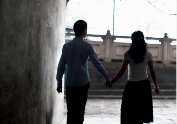 23歲小夥騎行結識真愛，卻遭家人強烈反對：她兒子都和你一般大了