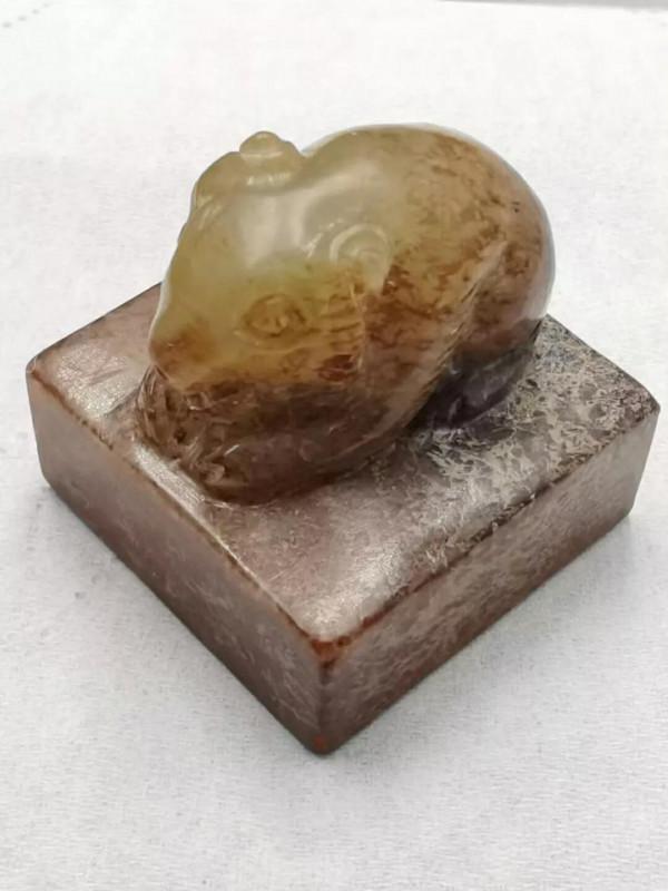 漢代吉語“千秋”玉印