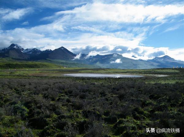 徒步西藏第29天:投宿無門,被山谷中的藏傳佛學院收留 徒步西藏第29天:投宿無門,被山谷中的藏傳佛學院收留