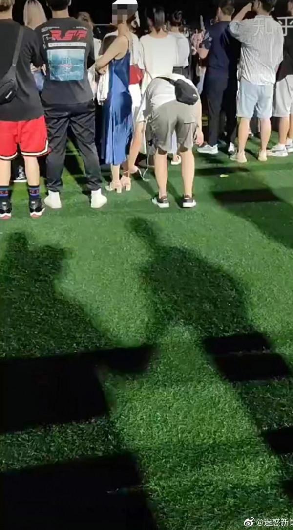 大一新生偷拍女生裙底被終止入學！校方回應：已嚴肅處理涉事學生