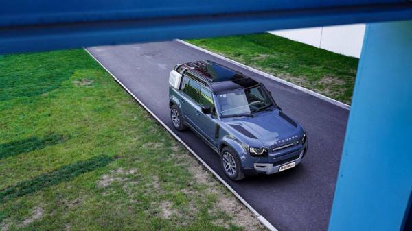 骨子裡透露著硬派氣息!試駕路虎衛士110,成年人的“大玩具” 骨子裡透露著硬派氣息!試駕路虎衛士110,成年人的“大玩具”