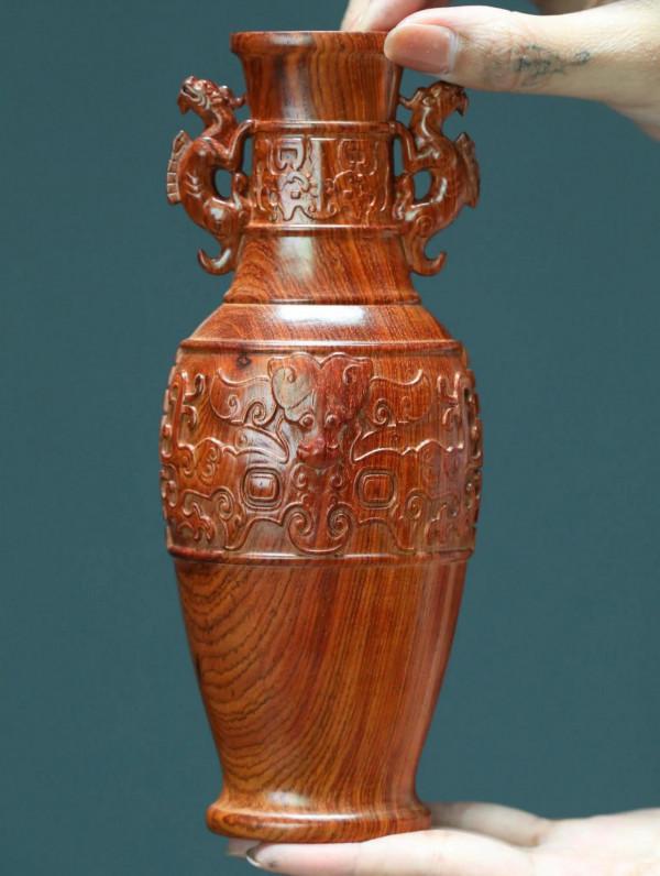 海南黃花梨｜螭龍雙耳插花瓶