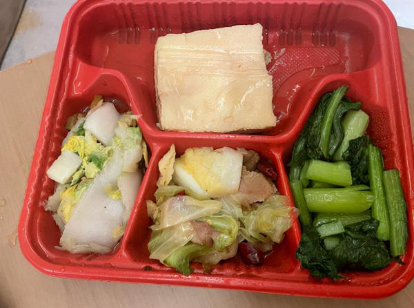 國羽開啟新一輪集體隔離！陳清晨曬兩份隔離餐，伙食讓人一言難盡