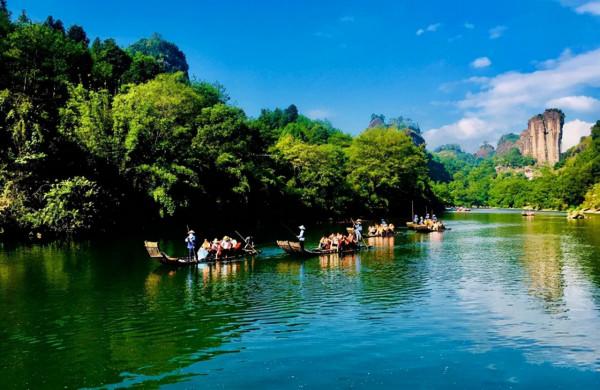 這些門票價格高昂的名山大川，去過一次的遊客也許不會再去