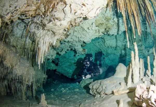 潛水知識｜如何保持中性浮力？