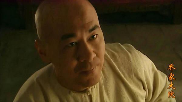 49歲的吳越17年未戀愛，原諒陳建斌蔣勤勤後，她選擇嫁給自己