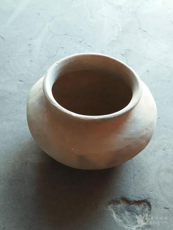 父親粗布上衣裡邊的兩隻大布兜&mdash;&mdash;凌晨的秘密