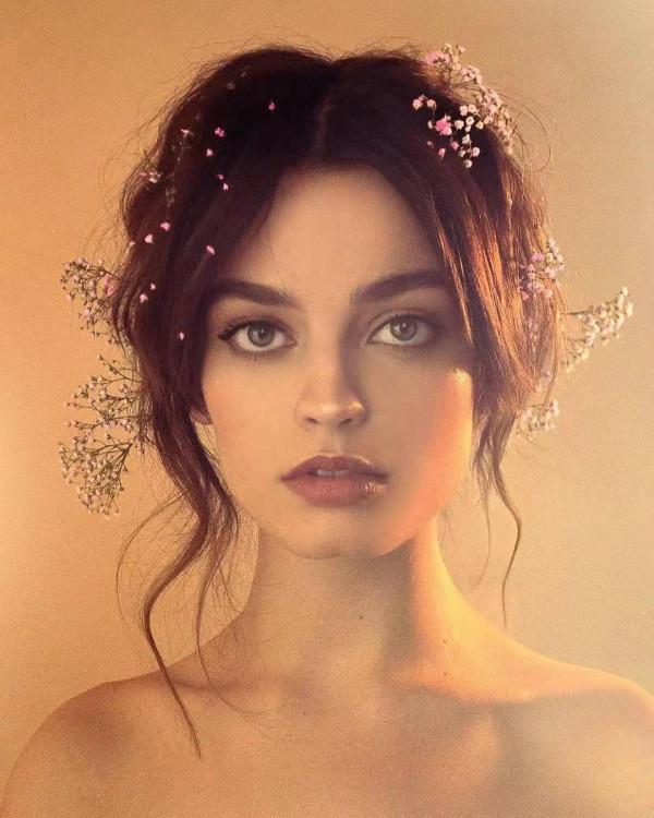 蓋爾加朵要演新捉賊記，卻被網友吐槽是花瓶，只因原版女演員太牛