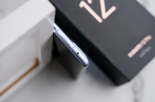 小米12Pro實拍來了！品質感提升明顯，這顏值確實可以