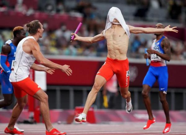 在你我最熟悉的場地，每一滴汗水都是一個故事