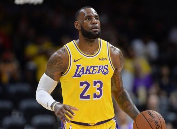 NBA能夠從1號位打到5號位的球員，21世紀僅4人！加內特上榜