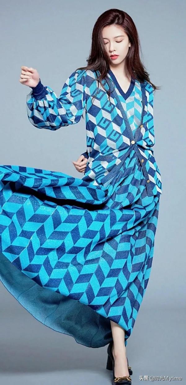 明星桌布：宋妍霏（Cecilia）