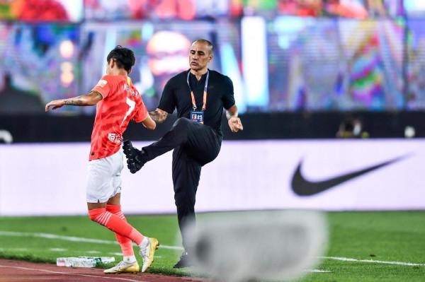 為什麼鄭智最有可能接替卡納瓦羅擔任廣州隊主教練? 為什麼鄭智最有可能接替卡納瓦羅擔任廣州隊主教練?