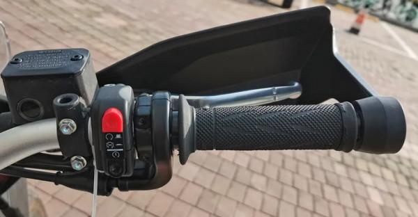 另一派拉力,綜合素質強悍 - 試駕SWM SD650 另一派拉力,綜合素質強悍 - 試駕SWM SD650