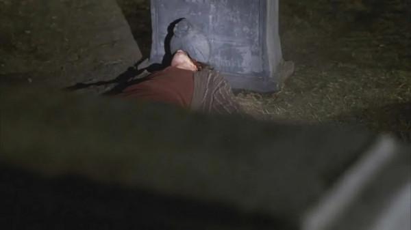 18年前的懸疑片真敢拍，比墳頭蹦迪更刺激