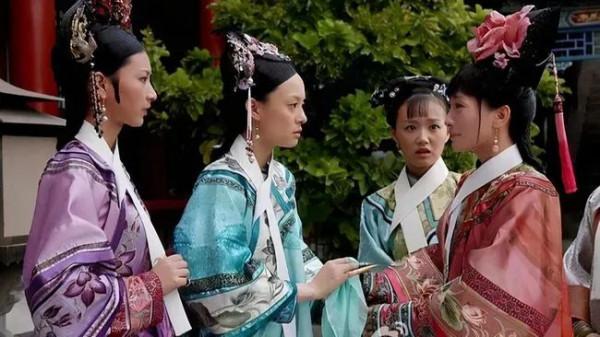 驚豔《甄嬛傳》,但10年來未能爆紅的7位女演員,一個比一個可惜 驚豔《甄嬛傳》,但10年來未能爆紅的7位女演員,一個比一個可惜