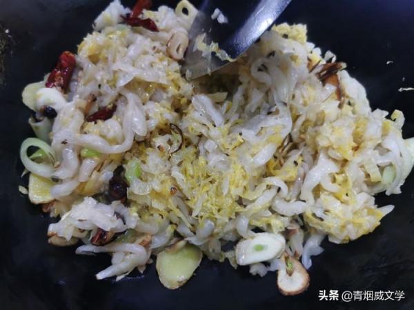 酸白菜豬肉燉粉條，做起來簡單又好吃