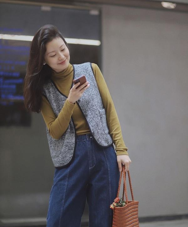 如何給人一種“很有氣質”的感覺?舒適隨性,越簡單越好 如何給人一種“很有氣質”的感覺?舒適隨性,越簡單越好