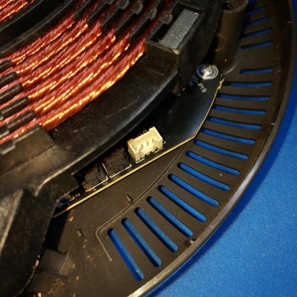 米家智慧電磁爐顯示屏故障不亮，已過保，好奇拆機看看