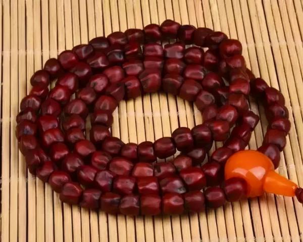 這個夏天，高低盤一串百香