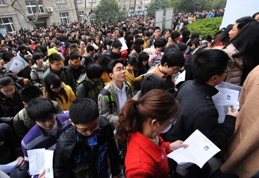 明年公務員將打破“年齡限制”,實施報考新標準,考生注意了 明年公務員將打破“年齡限制”,實施報考新標準,考生注意了