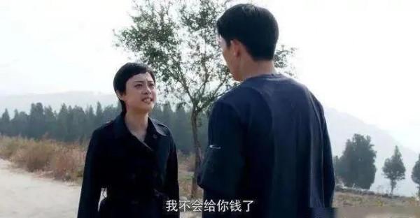 孫儷資助了4年的“白眼狼”向海清，走到今天的結局怪誰呢？