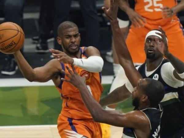 20000分+10000次助攻,對於一名組織後衛,到底是個什麼勁頭? 20000分+10000次助攻,對於一名組織後衛,到底是個什麼勁頭?