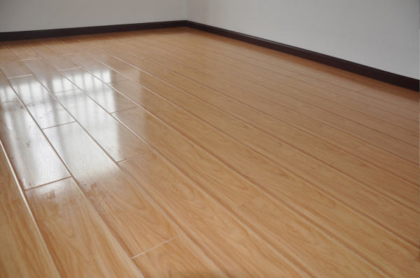 美觀與耐用並重，謹記地板九大鋪貼要點，地板施工更順利