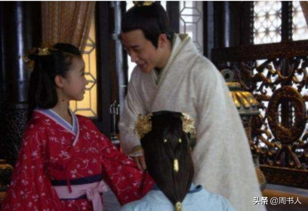 她做了29年皇后，始終保持冰清玉潔之身，臨終才揭開真相