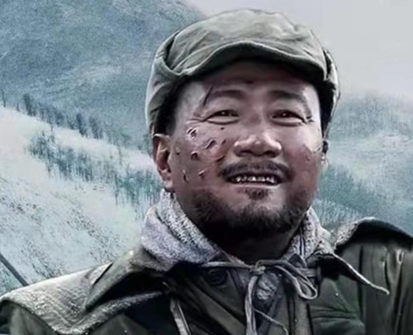 油頭粉面就不要演軍人了!這6位演員告訴你,什麼才叫英姿颯爽 油頭粉面就不要演軍人了!這6位演員告訴你,什麼才叫英姿颯爽