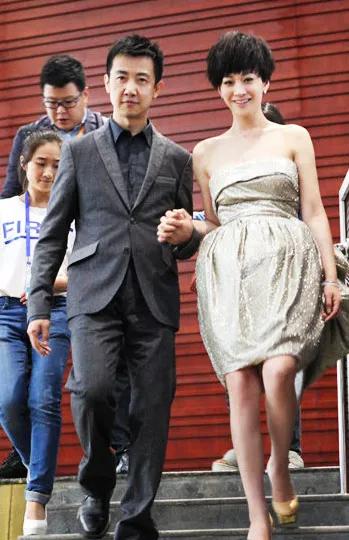 李小冉：被富商折磨4年，為梅婷前夫流產，終嫁二十年老友