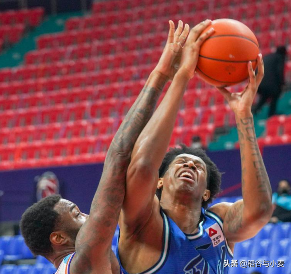 省錢也不能這麼省吧？四川隊為哈達迪找的替補水平也太差了