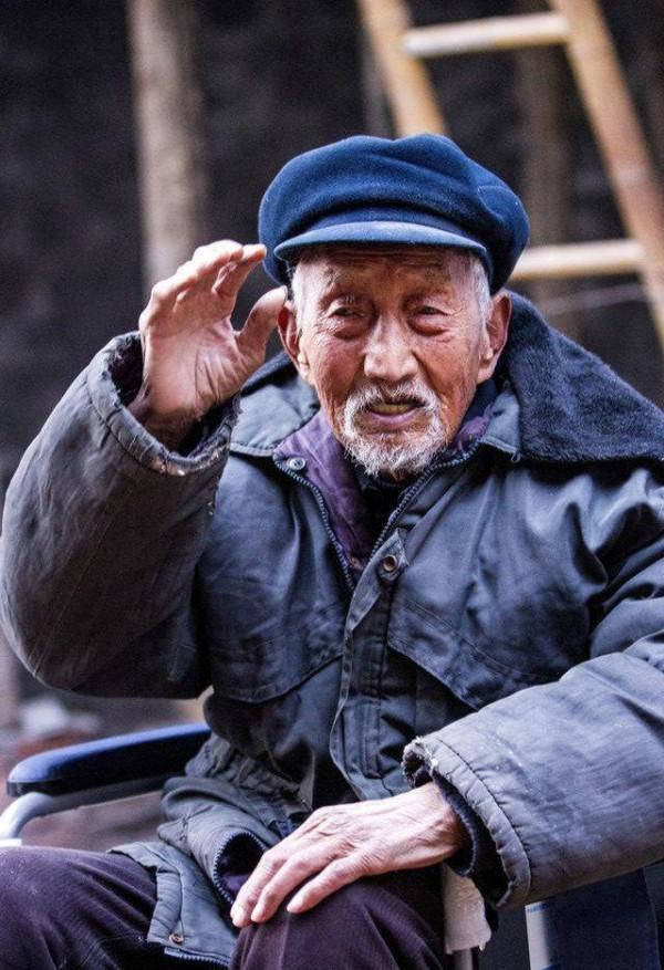 為什麼過了70歲以後，體質就會下降？醫生髮現了一個關鍵因素