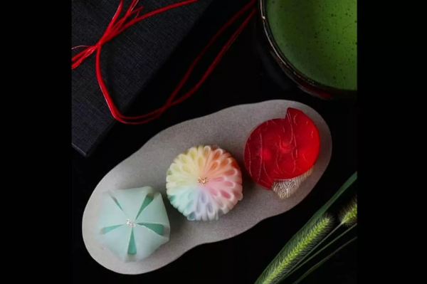 茶食日記 | 喝茶為什麼會越喝越餓？你應該學著怎麼搭配茶點了