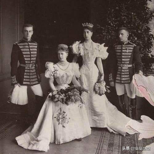 痛恨包辦婚姻想要嫁給愛情，梅麗塔有幸都嘗試了一番，卻鬱鬱而終