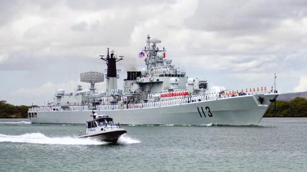 不朽的功勳！海軍首艘3萬噸鉅艦，吹響中國海軍遠航的號角